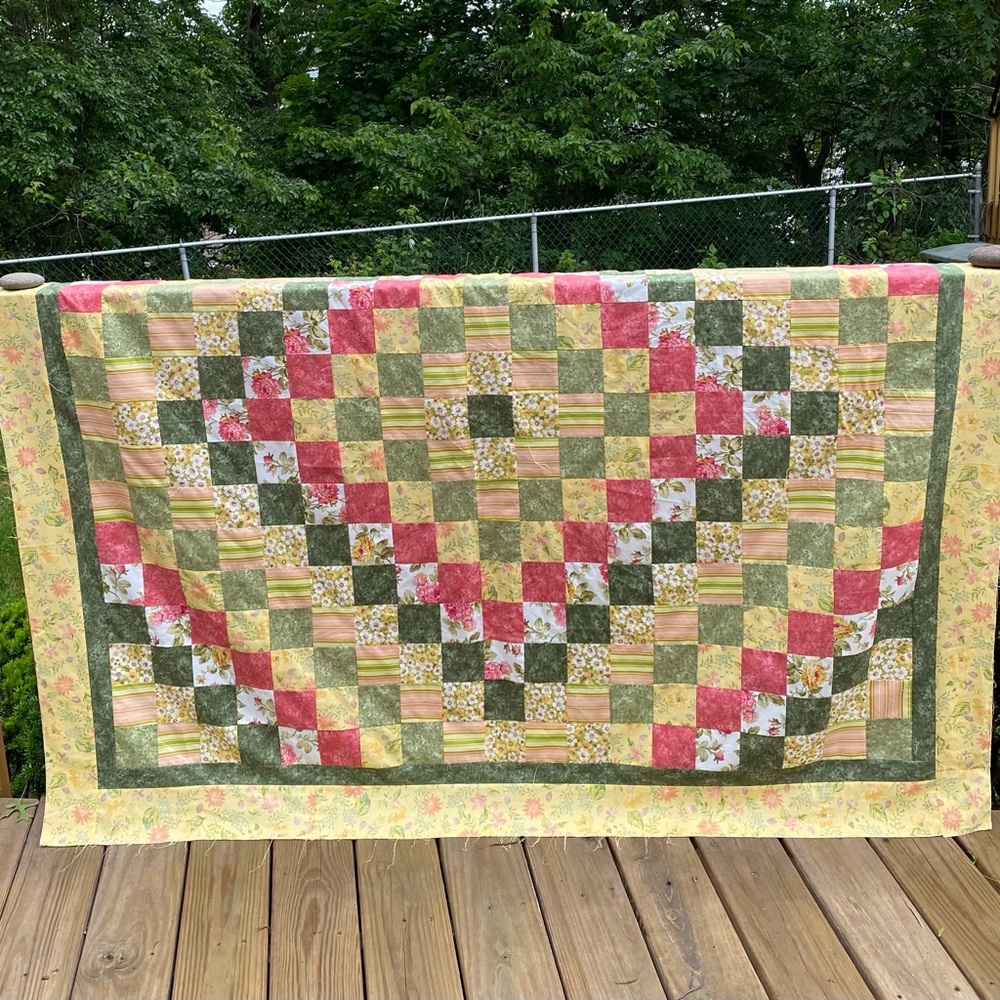 Patchwork Quilt Top-Trip around the world pattern